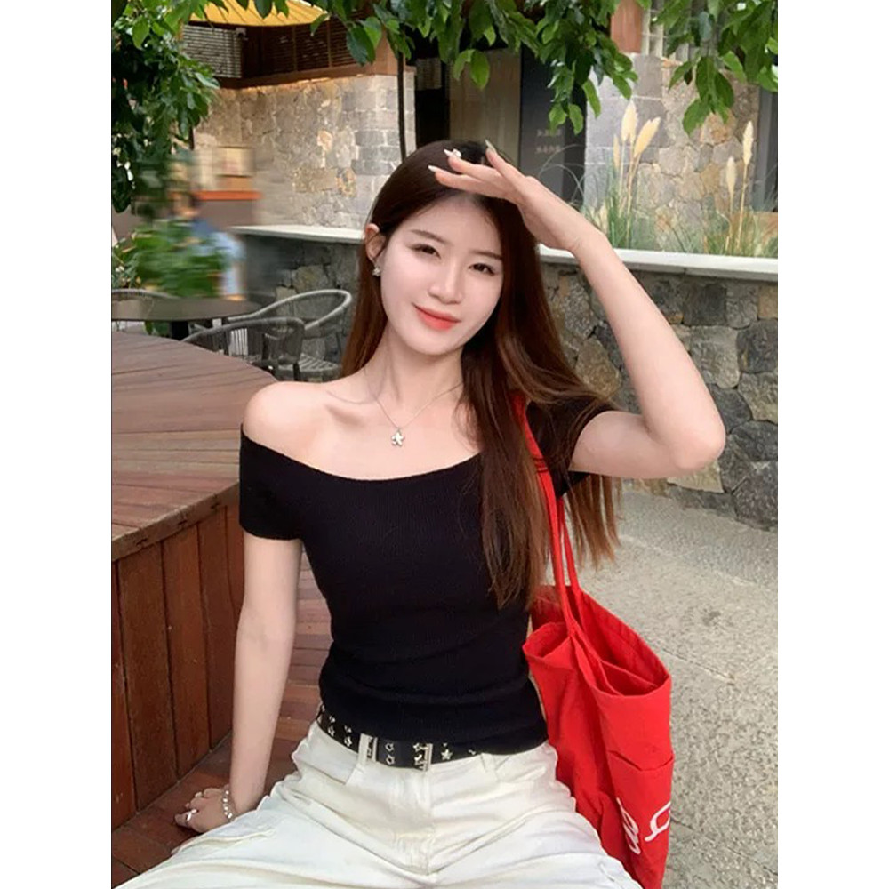 Moses Queen/Queen of Mercy เสื้อยืดคอกลมแขนสั้นดีไซน์สไตล์เกาหลีสำหรับผู้หญิง เสื้อครอปเปิดไหล่ช่วยกระชับเอว