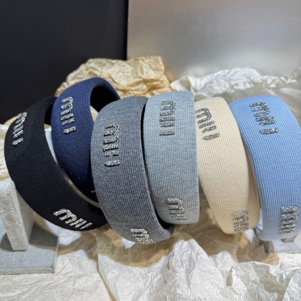 ผู้หญิงใหม่ตัวอักษร Rhinestone แถบคาดศีรษะปีกกว้าง High-Top High-End Simple แถบคาดศีรษะ