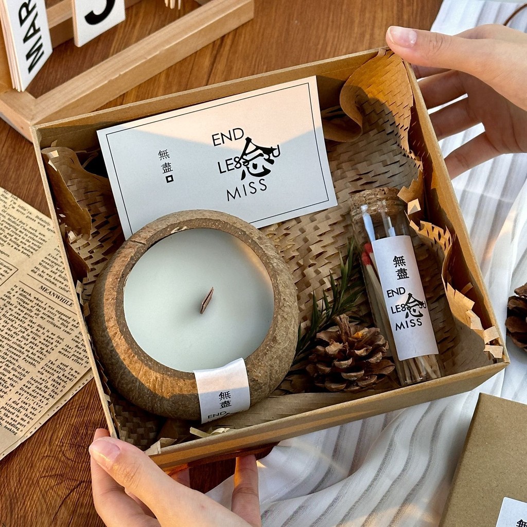 เทียนหอมมะพร้าวมะพร้าวเชลล์ ins Niche ห้องนอนสาวพรีเมี่ยมน้ํามันหอมระเหยกลิ่นหอมติดทนนาน Aid Sleep ข