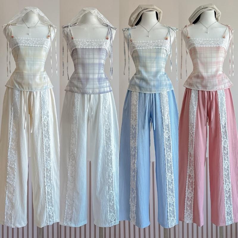 Macaron pastel เสื้อสายเดี่ยว แมท กางเกงลูกไม้ ( มีแยกขาย)