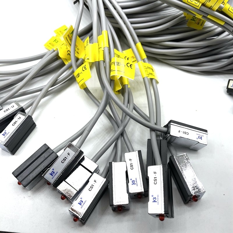 สวิตช์เซ็นเซอร์แม่เหล็ก CS1-F/U/G/J/S/M/E/H/A D-A93-Z73 D-M9B D-M9N M9P