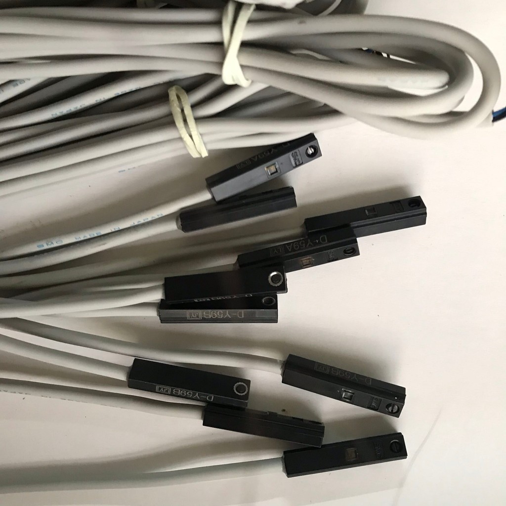 ยี่ห้อใหม่ SMC สวิทช์แม่เหล็ก D-Y59A/D-Y59B/D-Y59AL/D-F8B/D-F8N/D-M9B/D-M9N