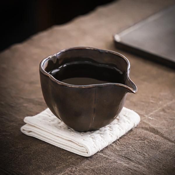 สนิมเคลือบเซรามิคยุติธรรมถ้วย Retro Gong Dao ถ้วย Cha Hai Kung Fu พิธีชงชาชุดอุปกรณ์เสริม