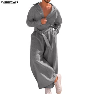 ชุดสูทสองชิ้นพร้อมเข็มขัดลายทางสำหรับผู้ชาย