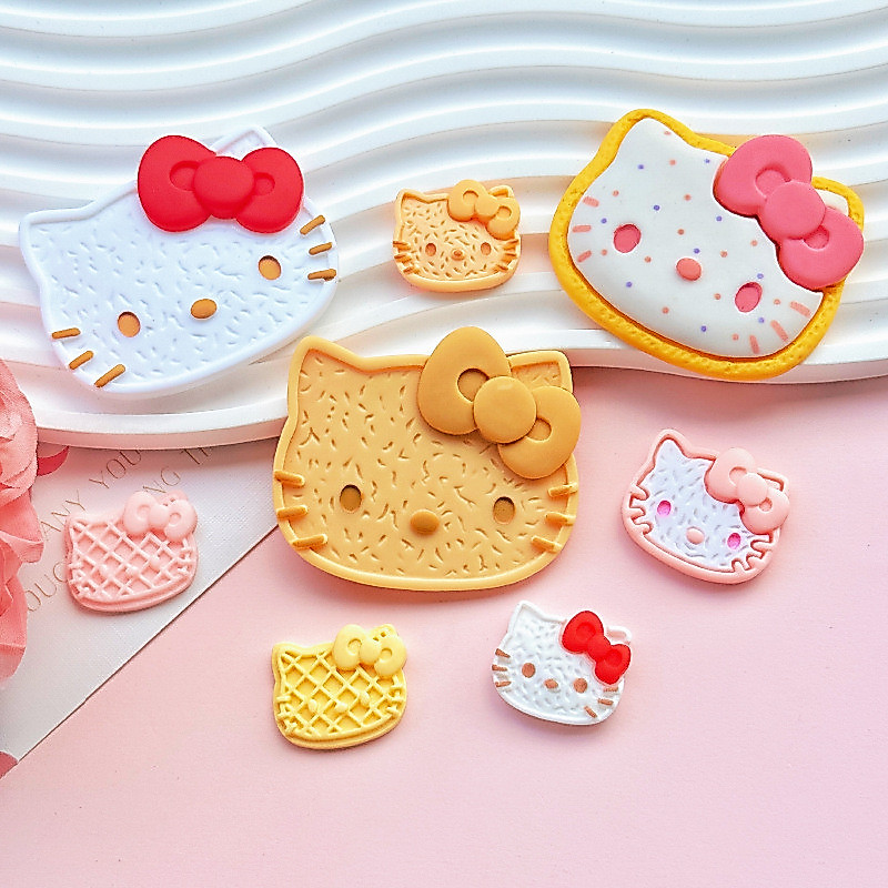 ชุดบิสกิตแมวเนย10ชิ้นอุปกรณ์เสริมเครื่องประดับ DIY เรซินเคสโทรศัพท์มือถือรูรองเท้าแพทช์กิ๊บติดผมวัสดุเครื่องประดับผม
