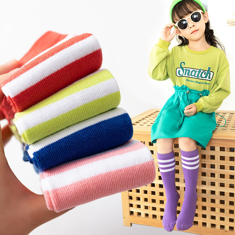 ถุงเท้าเด็กผู้หญิง ลายสามบาร์ สีกลางและหลากสี ทำจากผ้าฝ้าย สำหรับนักเรียน