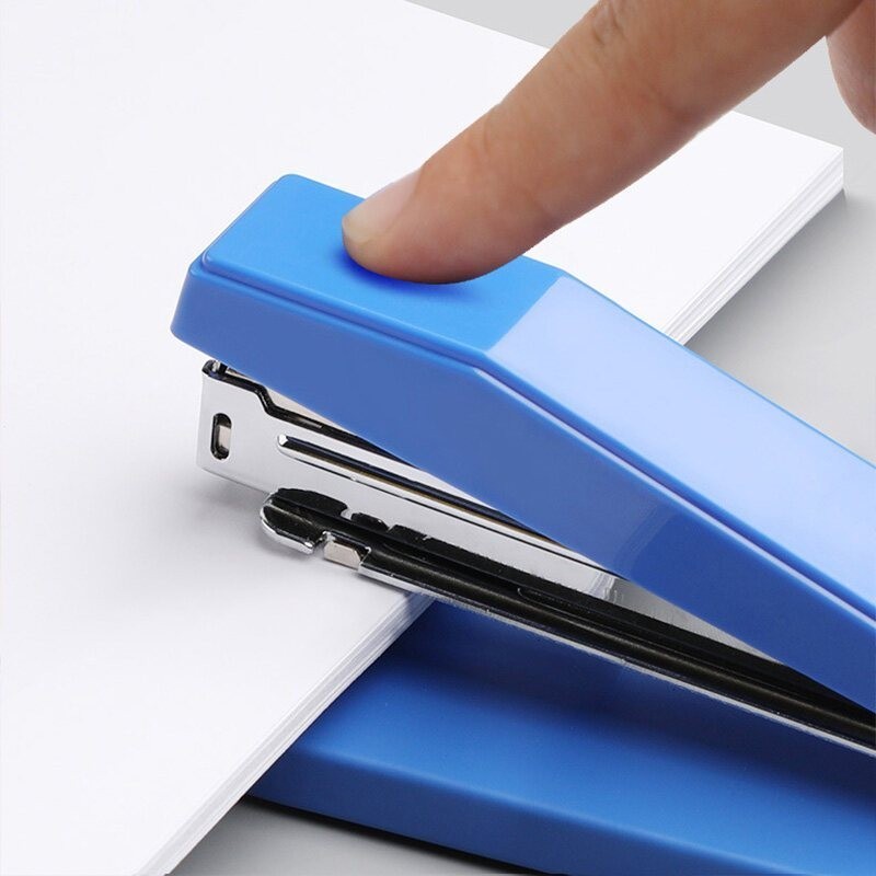 เครื่องเย็บกระดาษ มีที่ถอนลวดในตัว ใช้ลวดเบอร์ใหญ่ เบอร์3/เบอร์35 เครื่องเย็บ แม็ก แม็กเย็บกระดาษ C1