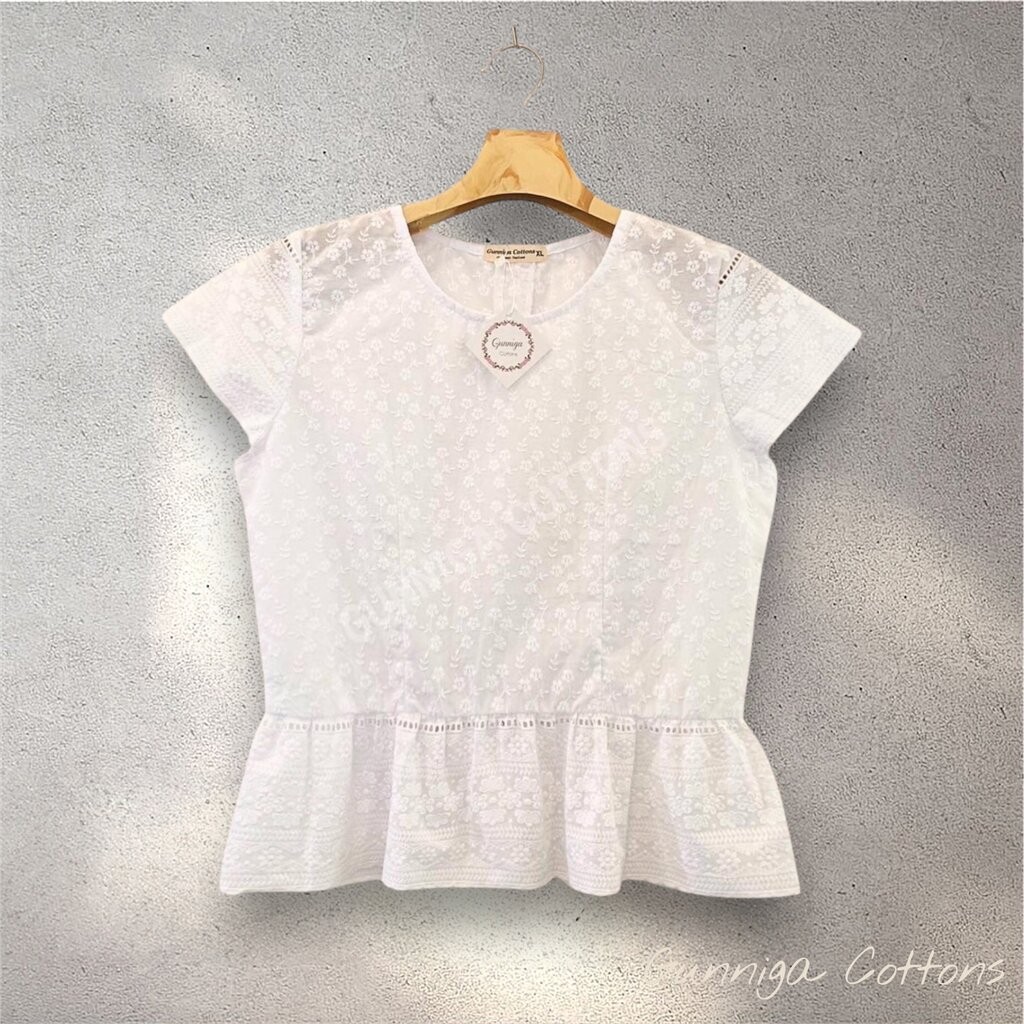 เสื้อเอื้องทิพย์ สีขาวWHF ดีไซน์สุภาพ เรียบหรู อ่อนหวาน เนื้อผ้าคอตตอนแท้ สวมใส่สบาย ไม่ร้อน