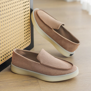 รองเท้าหนังกลับชายรุ่นใหม่ รองเท้าสไตล์แฟชั่นสำหรับผู้ชายแบบ…