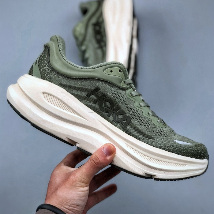 Hoka Bondi 9 & Hoka Bondi 8 รองเท้าวิ่งสำหรับทั้งผู้ชายและผู้หญิง