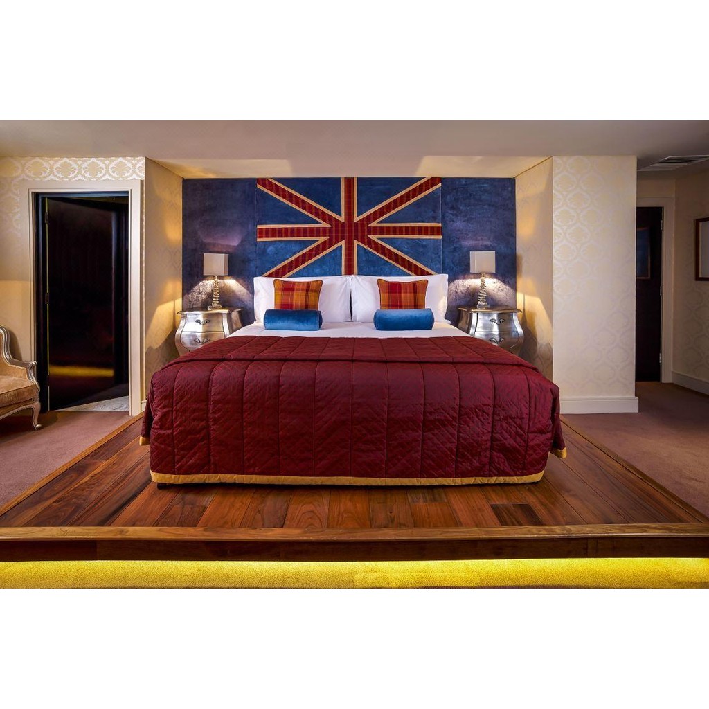 SpaThe Kings Penthouse Suite