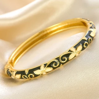 สร้อยข้อมือลายโคลเวอร์สี่ใบ สไตล์ย้อนยุคและขยาย ในสไตล์ดอกไม้ห้าใบ เปิด