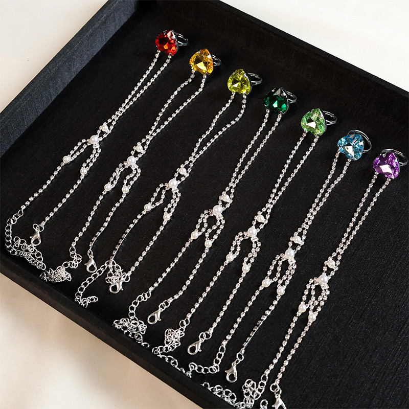 หวนเทียนจากละครเจ็ดนางฟ้า พร้อมสร้อยข้อมือและที่คาดผมสไตล์ละครยอดฮิต