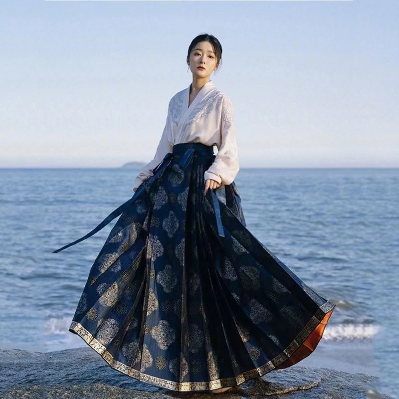 ชุดHanfu Xu Jiao แบบกระโปรงลายปักเสื้อสเวตเตอร์ถัก สไตล์จีนสำหรับหญิง