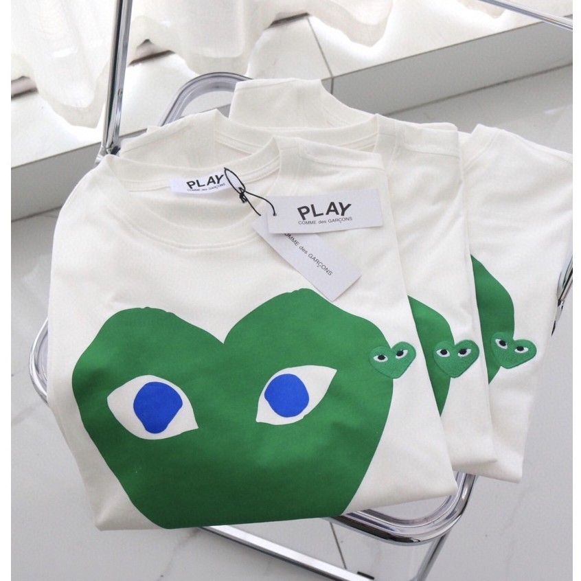 เสื้อยืด CDG Hot ใหม่