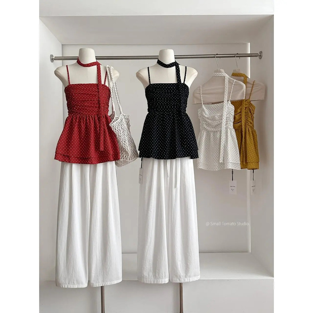 เสื้อคล้องคอลายจุดเก๋ๆเหมาะสําหรับฤดูร้อนหวานและลําลอง OOTD