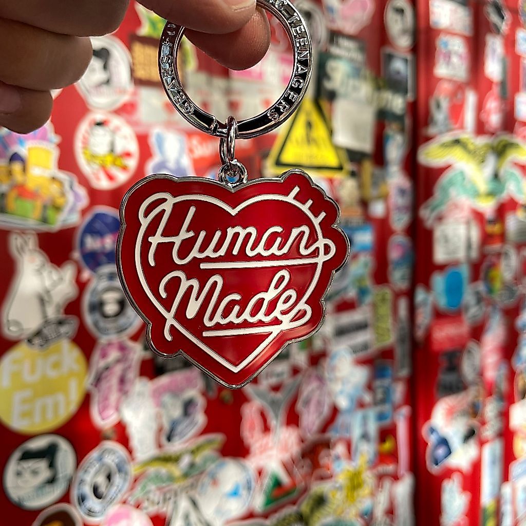 Street Wear  keychain Human MADE 23aw keyring หัวใจพวงกุญแจ พวงกุญแจ human made nigo จี้ Hiroshi Fujiwara พวงกุญแจ tanuki