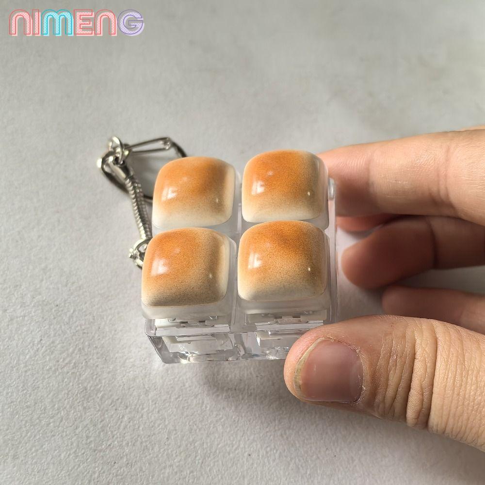 NIMENG พวงกุญแจ Fidget, การออกแบบขนมปังคาราเมล DIY คีย์บอร์ดนิ้วหมวก, ผ่อนคลายขนมปังนึ่งบรรเทาความเครียดปุ่มคลิกของเล่นผู้ใหญ่