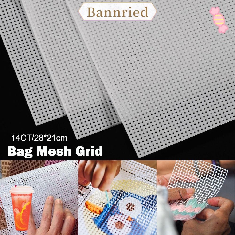 BANNRIEDSG แผ่นตาข่ายพลาสติกขาวดำ ขนาด 28x21ซม., สำหรับงานคราฟต์ crochet และการถักโครเชท