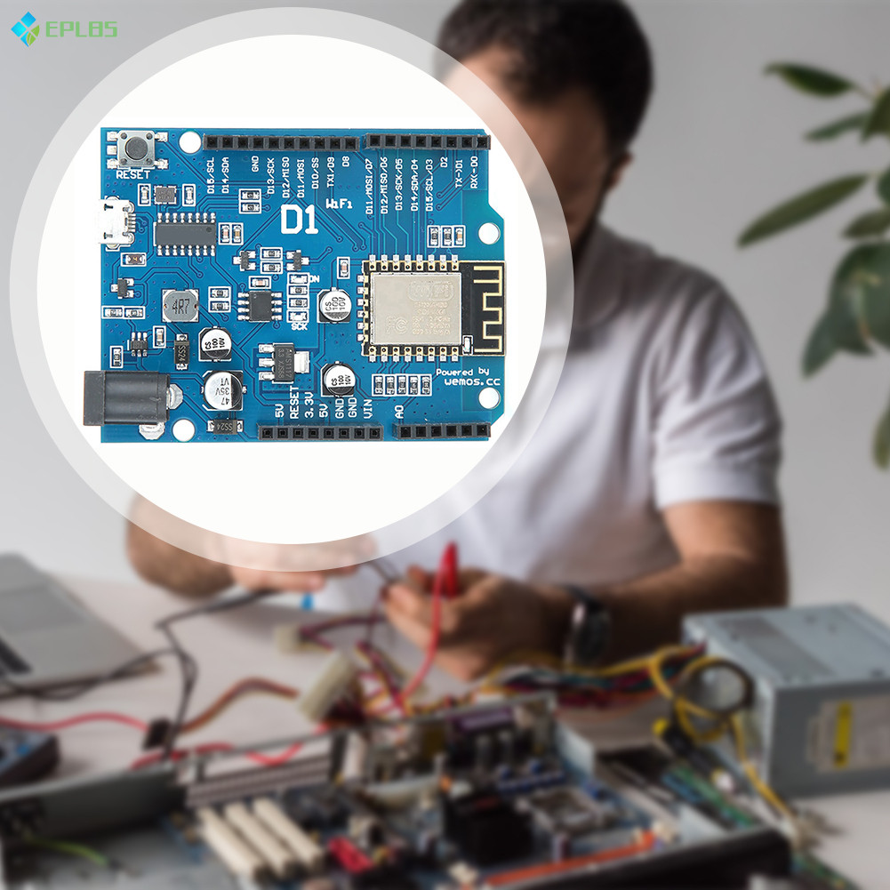 OTA WeMos D1 บอร์ดพัฒนา WiFi ในรูปแบบของ Arduino-UNO Board Format สําหรับการเขียนโปรแกรม Arduino-UNO