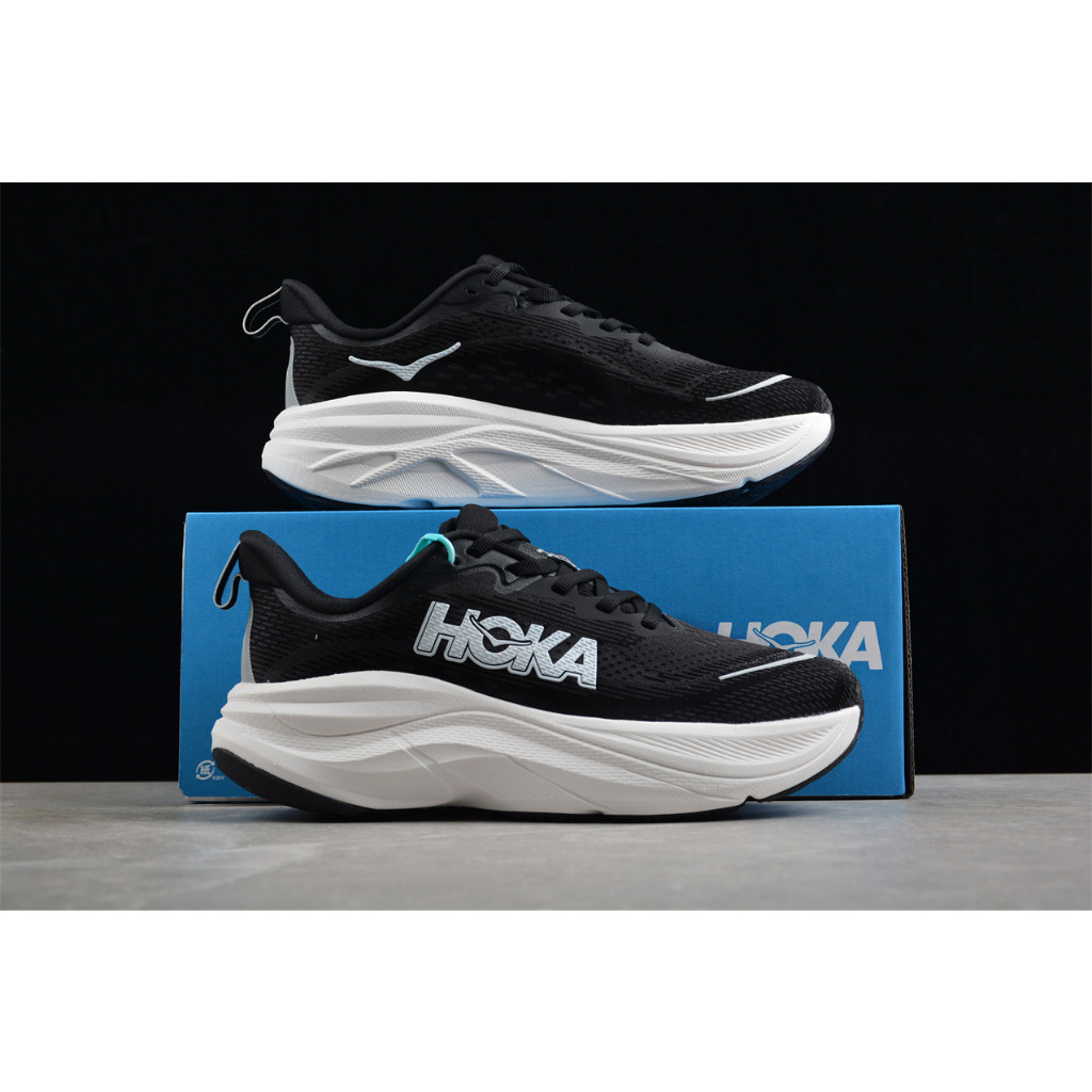 รองเท้าวิ่ง Hoka Skyflow