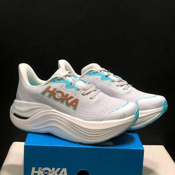 ส่งต่อ HOKA ONE skyward X Restocking