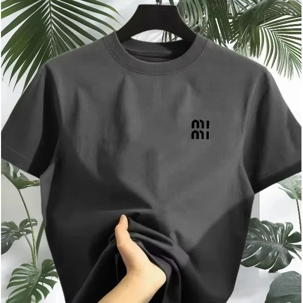 [มีสินค้าในสต็อก] 2026 เสื้อยืดแบรนด์ใหม่ทันสมัยสำหรับผู้ชายและผู้หญิง ผ้าฝ้ายพิมพ์ลายตัวอักษร T เสื้อผ้าสตรีทสุดหรูสำหร