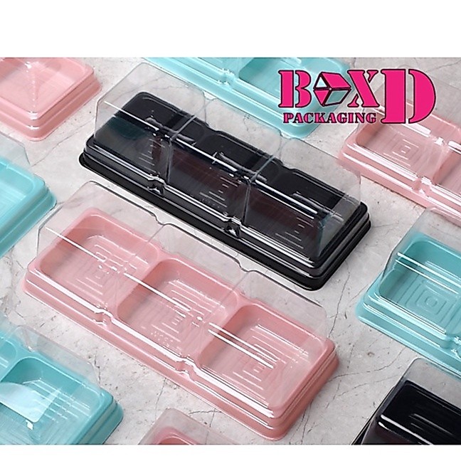กล่องขนมเปี๊ยะ พลาสติก 3 ช่อง สีพาสเทล แพค 20 ใบ (XX058)