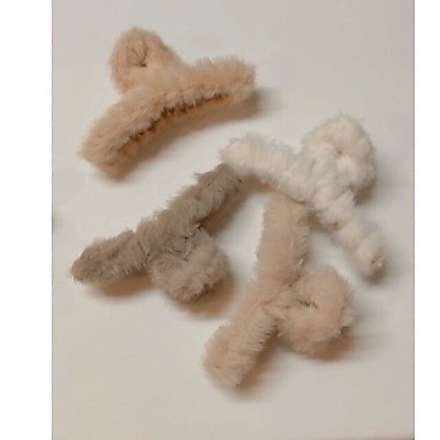 F068 กิ๊บติดผม กิ๊บหนีบผม ผ้ากำมะหยี่ขนนุ่ม สไตล์เกาหลี กิ๊บติดผมน่ารัก 1ชิ้น