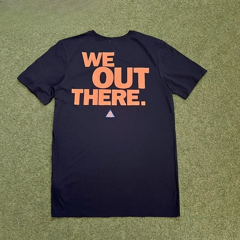 เสื้อยืดแขนสั้นผ้าฝ้ายสำหรับผู้ชาย แบบ ACG เหมาะสำหรับกิจกรรมกลางแจ้งและเล่นสนุก AQ3951-010