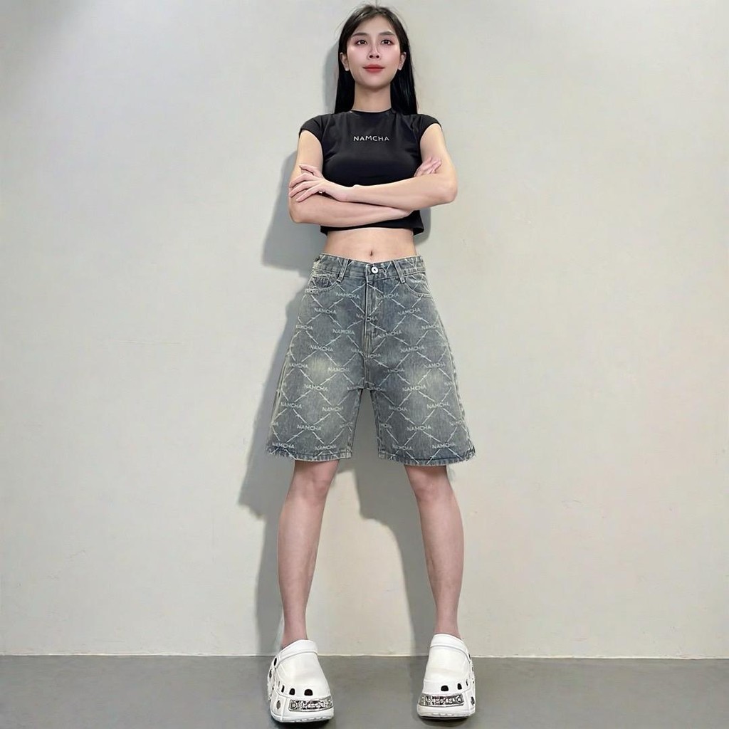 NAMCHA กางเกงยีนส์ กางเกงยีนส์สามส่วน ยีนส์สามส่วนยีนส์ขาสั้น ผ้าทอลายNAMCHA 2613