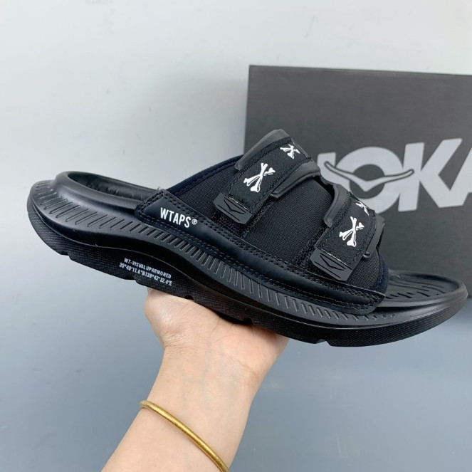 Hoka ORA รองเท้าแตะลําลองคุณภาพสูง Velcro หนากลางแจ้งสีดํา Z3Y6