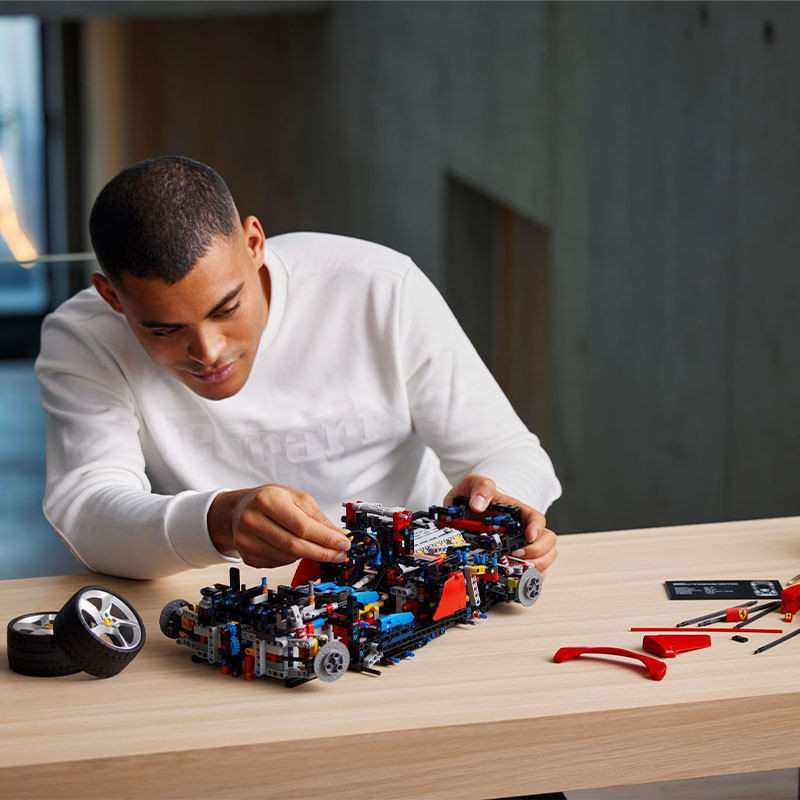 เข้ากันได้กับเลโก้ 42143 Ferrari รถสปอร์ตชุดเครื่องจักรแข่งรถ Daytona SP3 Building Block ของเล่นของข