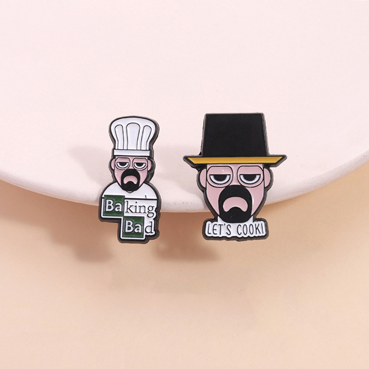 เลพел พินตัวอักษรการ์ตูน "Breaking Bad" ข้อความตลก สำหรับแฟนรายการทีวี และของขวัญ