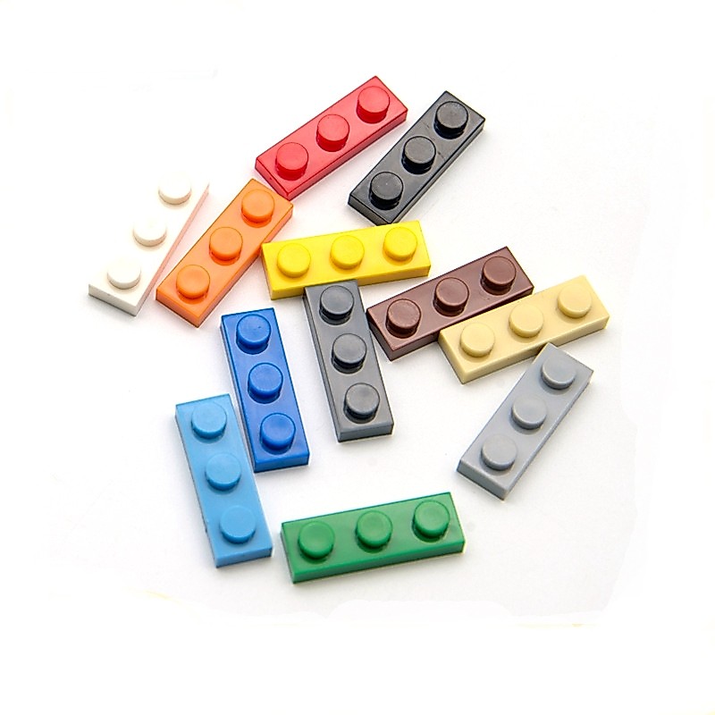 10pcs DIY บล็อกอิฐบาง 1X3 การศึกษา Assemblage ก่อสร้างของเล่นเด็กขนาดใช้งานร่วมกับ 3623