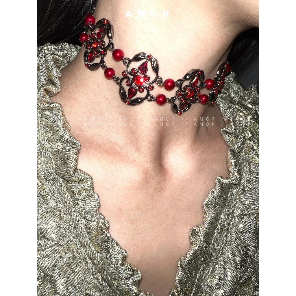 Ruby Irregular Choker ดีไซน์โกธิค พังค์ สไตล์ Y2K