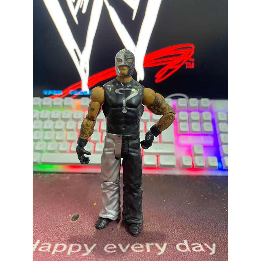 [คลังสินค้าพร้อม] wwe Wrestler Rael Multi-Joint Low Action Figure Figure Figure Desktop Decorative