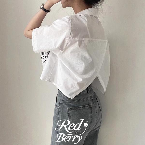 Red Berryเสื้อเชิ้ตแขนสั้นสีขาว เสื้อเชิ้ตผู้หญิงฤดูร้อน เสื้อเชิ้ต เสื้อยืด ผ่าหลังสั้นW426