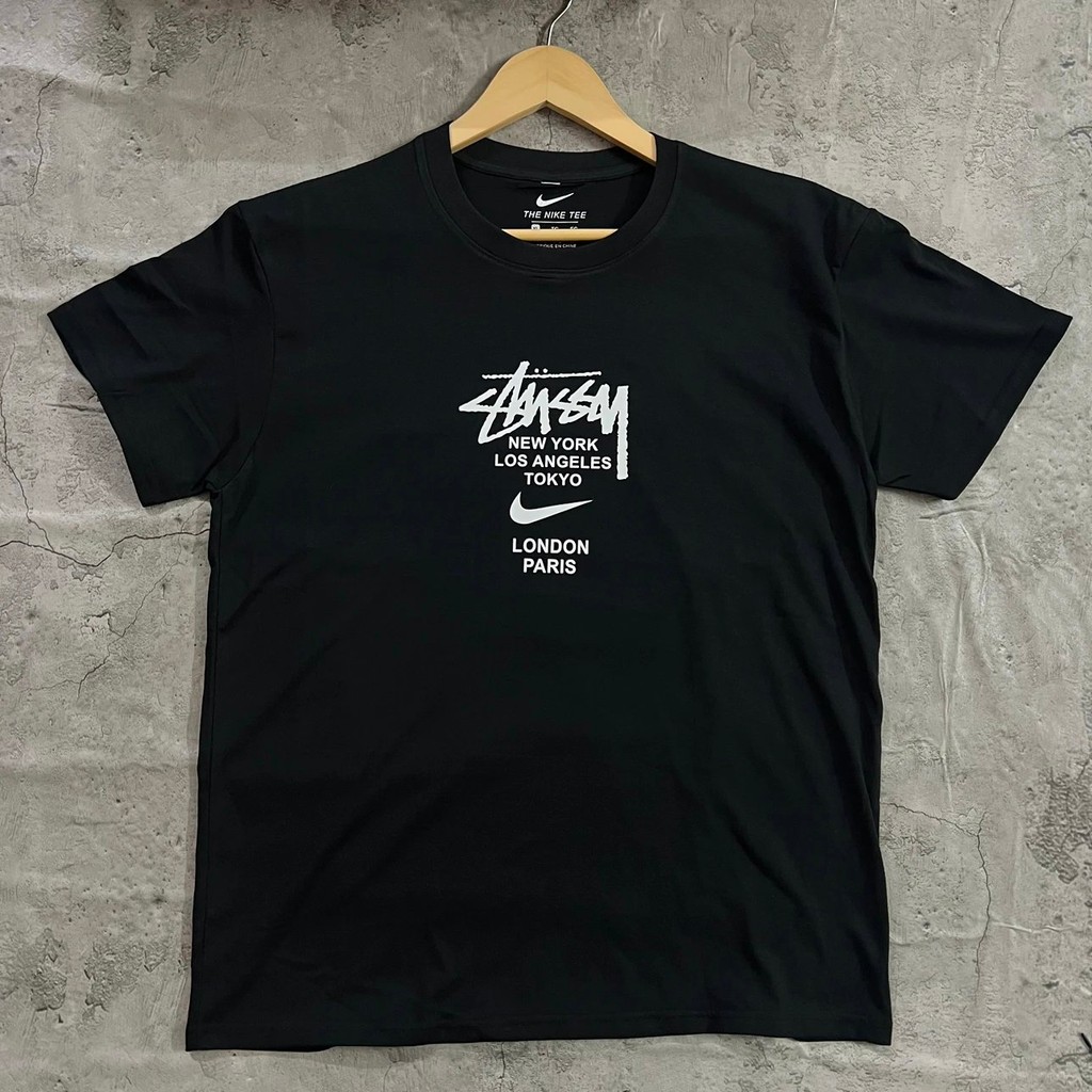 สตู x n1 ราคาเดิม 55 บาท ติดตั้งง่าย สวมใส่สบายสำหรับทั้งผู้ชายและผู้หญิง ออกแบบเสื้อยืดแขนสั้นหลวม 