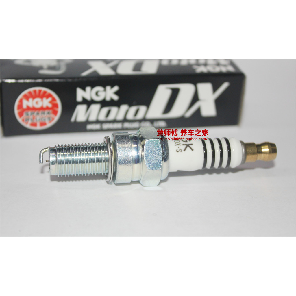 หัวเทียน NGK Ruthineium Alloy DX เหมาะสําหรับ Bennelli 1200GT Hurricane Spark Coffee Knight 1130 ครู