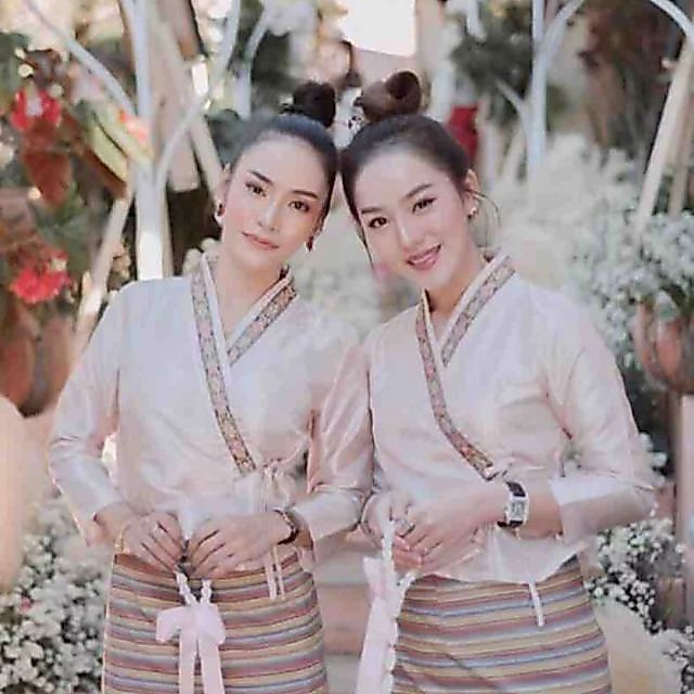 เสื้อไทยเขิน Size S M L XL xxl 42 44( เสื้อตัวเดียวนะคะ)