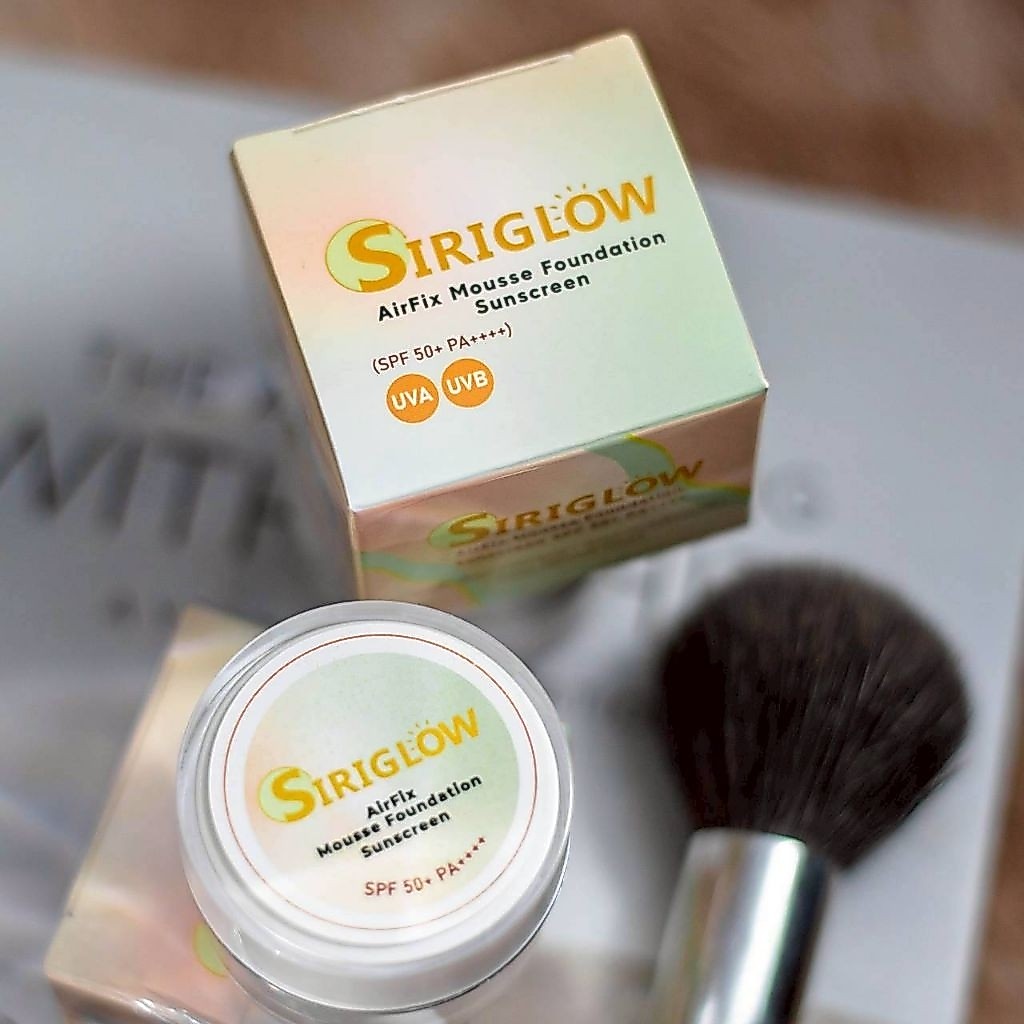 ครีมรองพื้นกันแดด SIRIGLOW  AirFix Mousse Foundation Sunscreen spf50+pa+++