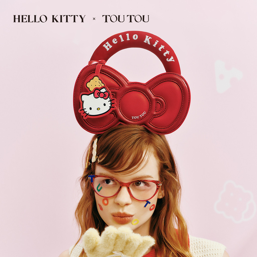 กระเป๋าHelloKittyโบว์สีแดง พร้อมใช้เป็นของขวัญหรือของตกแต่งในงานแต่งงาน