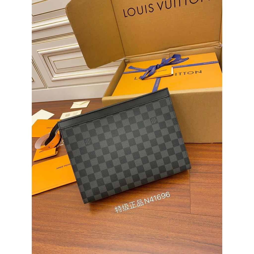 Clutch เช็กเกอร์บอร์ด LV N41696