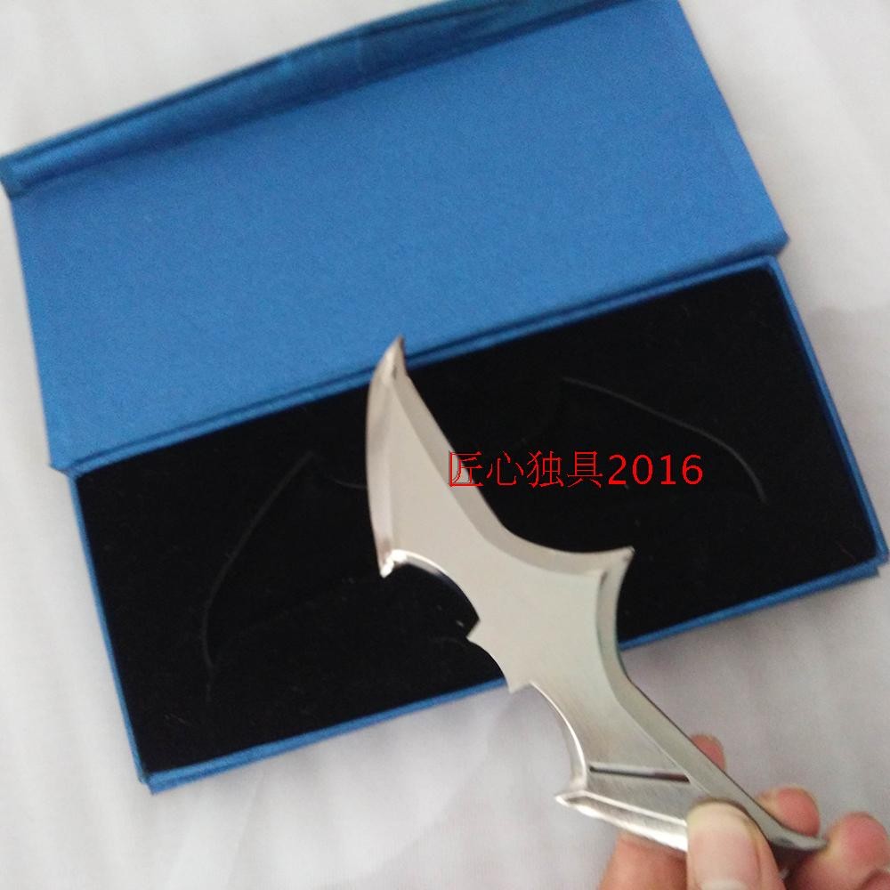 Batdart Batman VS Superman 1: 1 Restored Version คอสเพลย์ Props ของเล่นค้างคาวปาเป้า