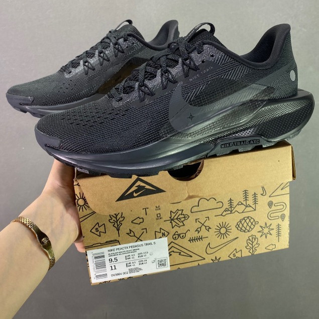 Pegasus Trail 5 รองเท้าวิ่งสำหรับผู้ชายและผู้หญิง แบบเดียวกับ Pegasus 41