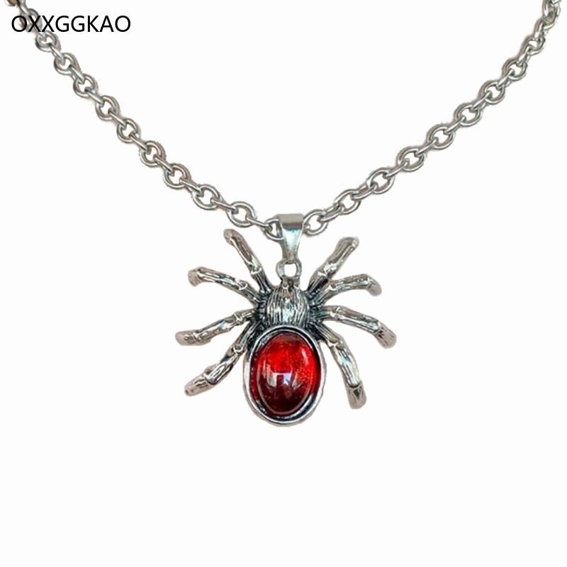 สร้อยคอมะยากส์คริสตัล สไตล์ Y2k และ 90s สีแดง พร้อมจี้หยด