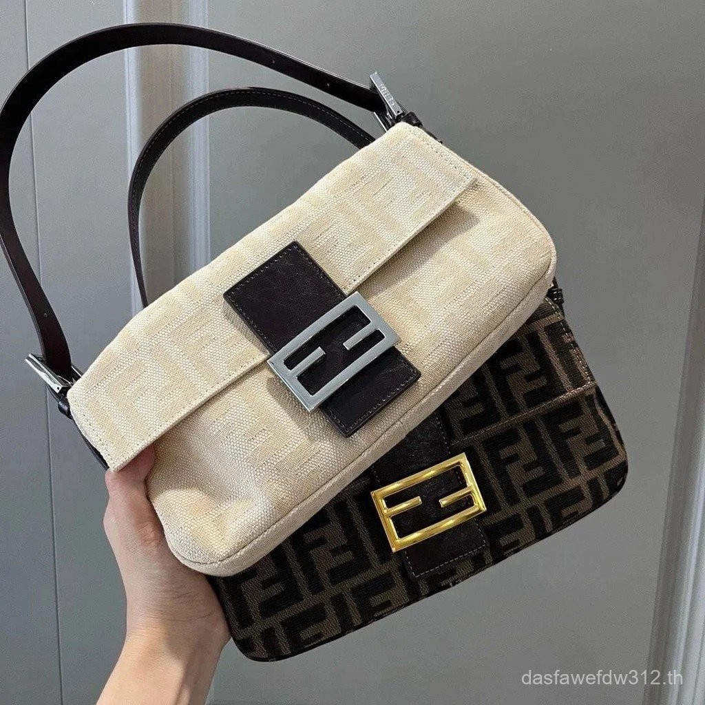 Fen D1 Fen House FF Canvas Letter Underarm Bag FF กระเป๋ายุคกลางดอกไม้เก่า Baguette vintage Baguette