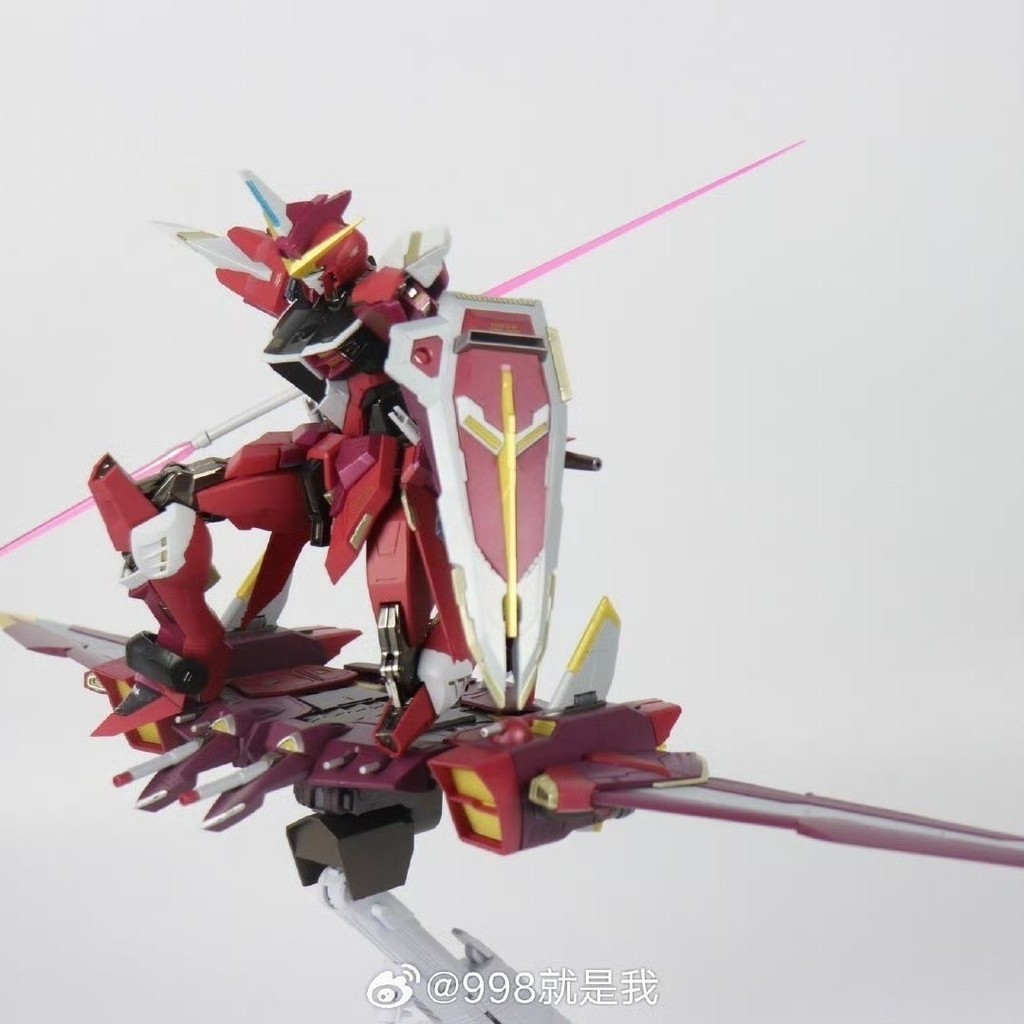 Daban 8831 MB Justice Warrior 1/100 ของเล่นโมเดลประกอบ