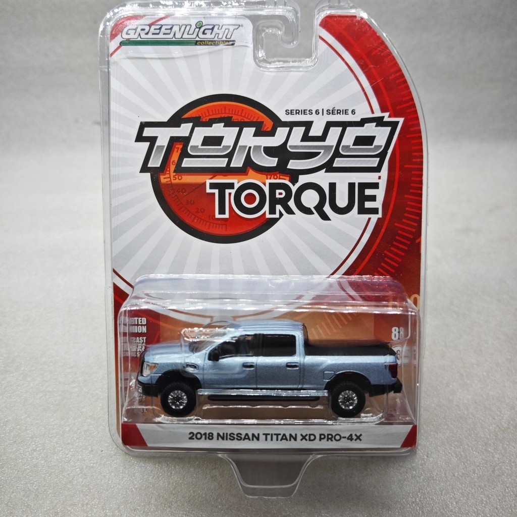 แสงสีเขียว 1: 64 โตเกียวแรงบิด Series 6-2018 Nissan Titan XD Pro-4X Slight Lacquer คราบ